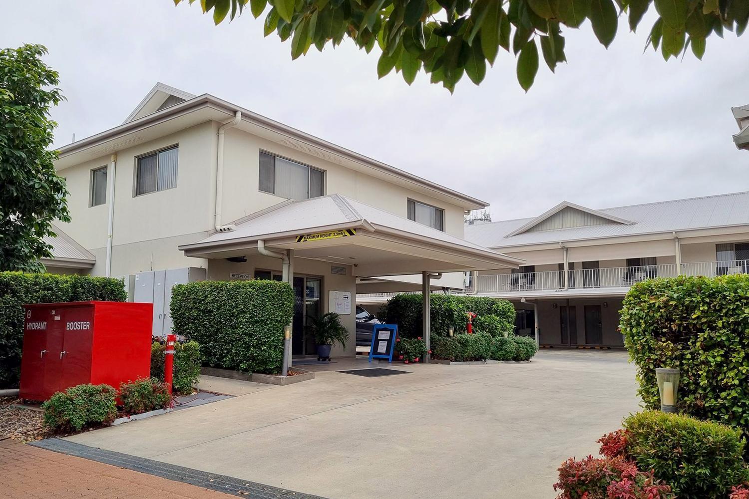 Chinchilla Downtown Motor Inn Bagian luar foto
