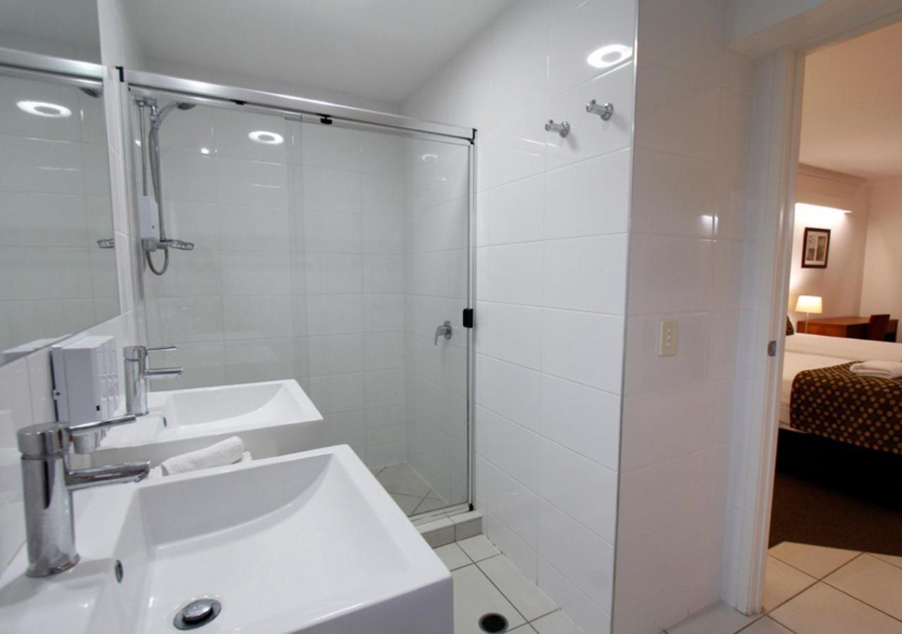 Chinchilla Downtown Motor Inn Bagian luar foto